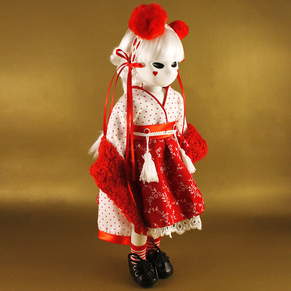 Herae POM-POM 'Custom Couture' Little Apple Doll