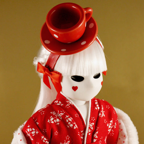 Herae TEA CUP 'Custom Couture' Little Apple Doll