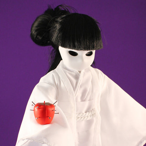Sine LEGACY Little Apple Doll