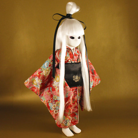 'Avis' Limited Edition TRINKET Little Apple Doll